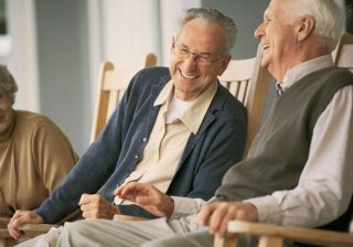 Atenção: auxílio emergencial para casas de idosos